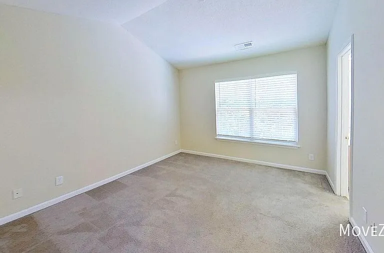 249 Malamute Ln — Photo 35