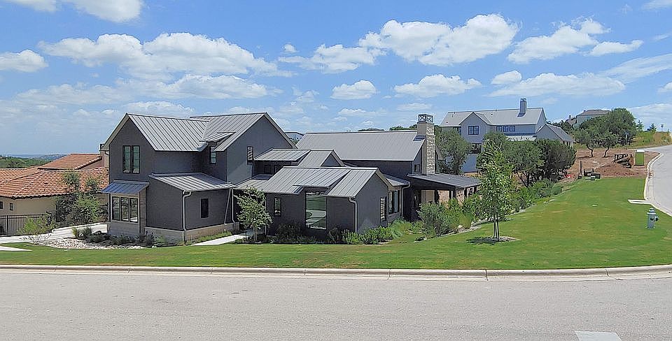 1st image of 504 Padres Pl