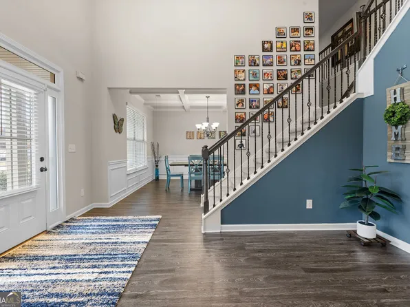 388 Greighmoor Ct, Loganville, GA 30052