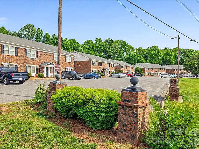 113 Stroupe Rd #E — Photo 32