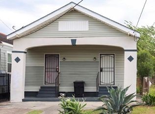 2428 Touro St, New Orleans, LA 70119