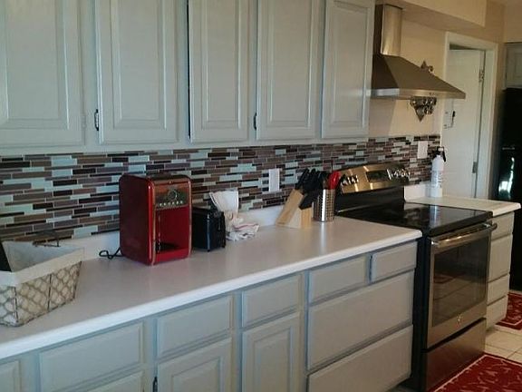 4th image of 10218 N 37th Ave