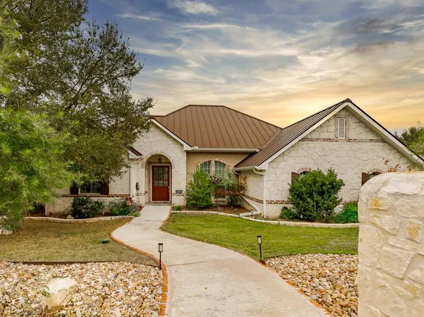 2314 Summit Frst, Fredericksburg, TX 78624