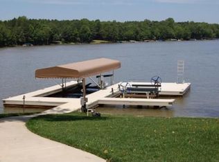 111 Lake Forest Dr, Eatonton, GA 31024