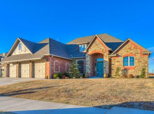 11701 NW 111th St, Yukon, OK 73099