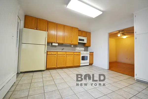 Rented by Bold New York | media 19