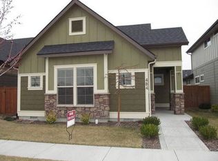 484 W Peck St, Meridian, ID 83646