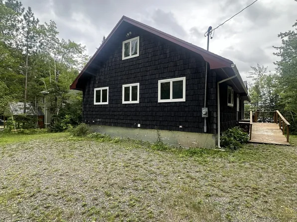 3 Hamlin Lane, Enfield, ME 04493