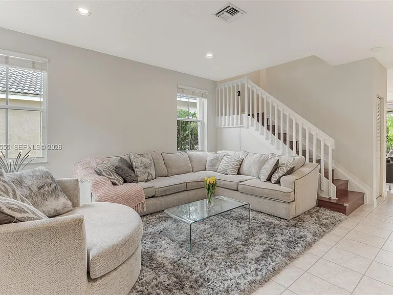 630 Vista Meadows Dr #0 — Photo 7