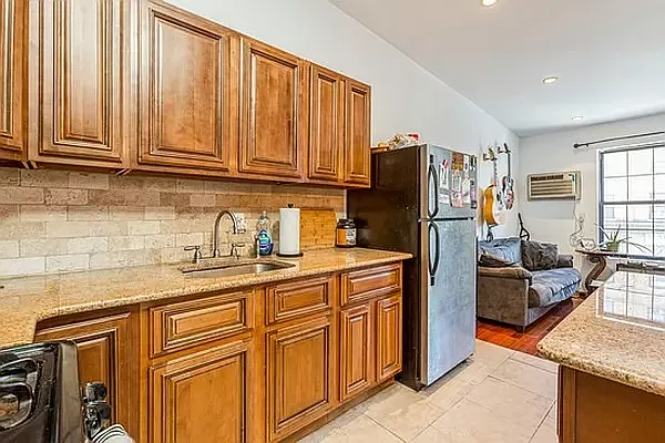 Sold by Ben Bay Realty Co. of Bay Ridge | media 7