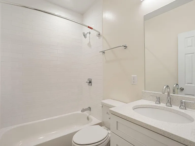 26 Florida Ave NE #2 — Photo 7