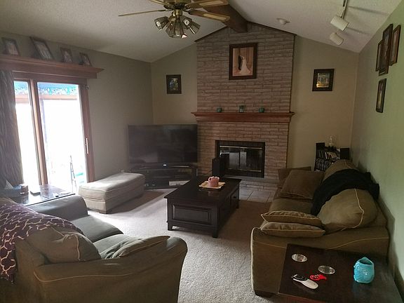 2nd image of 114 Babbette Dr