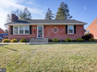 9718 Chapelwood Ln, Hagerstown, MD