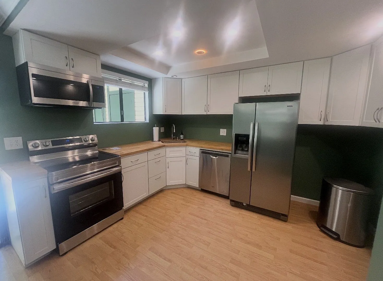 Charming 2 Bedroom/2 Bath Condo — Photo 2