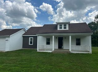 3269 Fords Mill Rd, Versailles, KY 40383