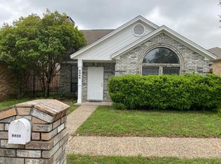 2504 Pecan Grove Ct, Irving, TX 75060