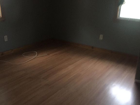 3rd image of 94 Elm St #1