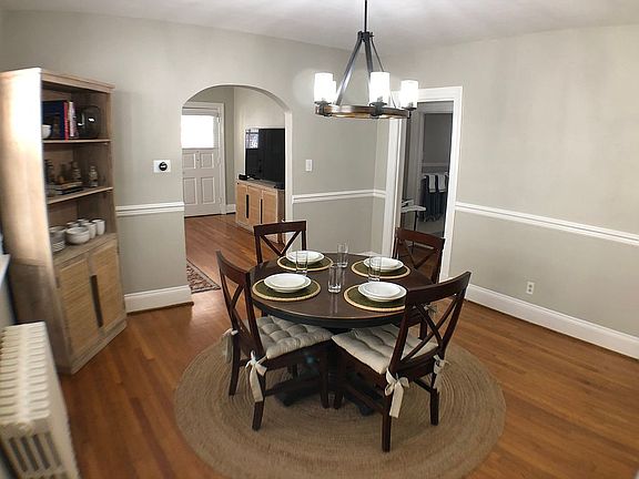 4th image of 1216 Greycourt Ave