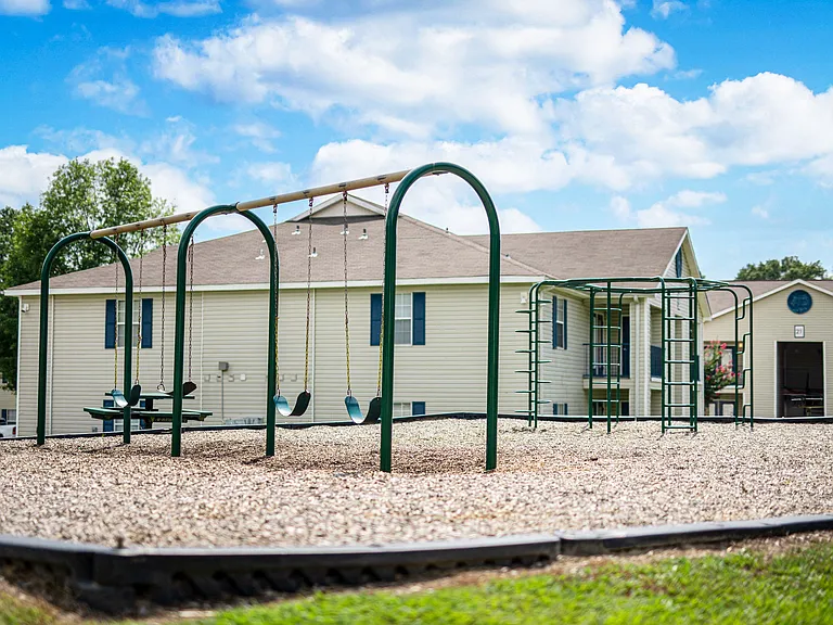 Arbor Park Apartments — Photo 18