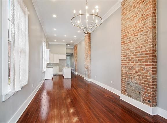 3rd image of 2129-31 Jackson Ave