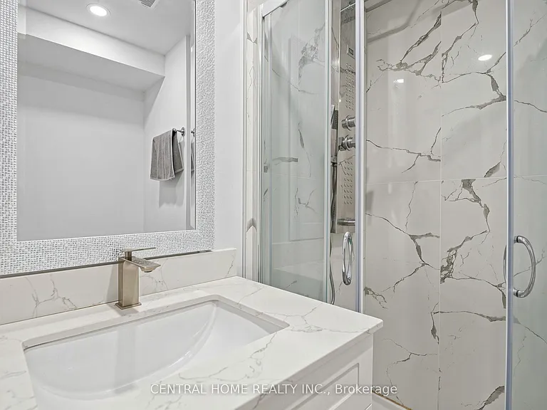 307 Alex Doner Dr N #1 — Photo 22