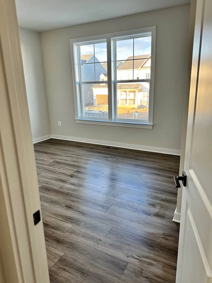 Meadow Creek Dr, Bowie — Photo 2