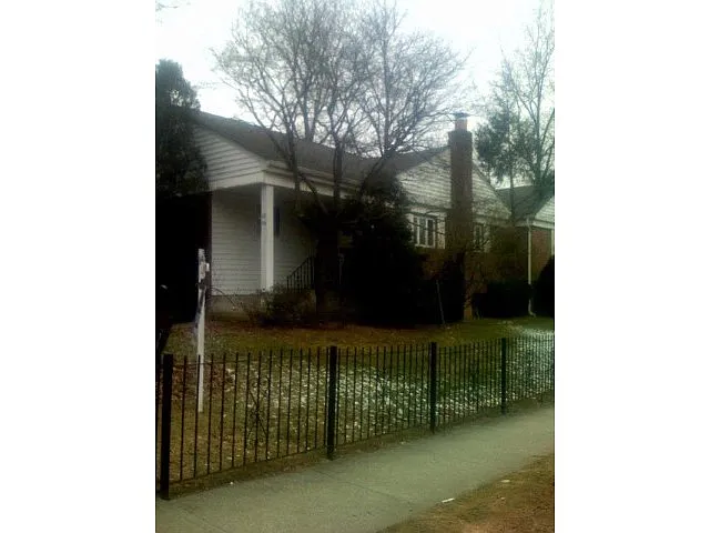 6904 223rd St photo 1