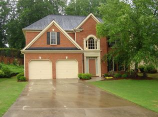 5035 Victory Ridge Ln, Roswell, GA 30075