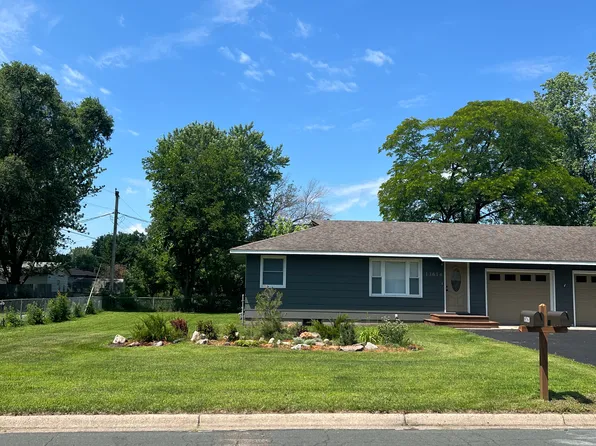13614 Poppy St NW, Andover, MN 55304