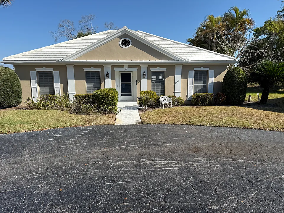 4 Antigua Cir #6