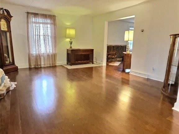 2nd image of 9 Spring St