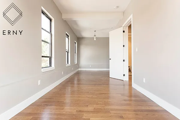 Rented by ERNY LLC | media 4