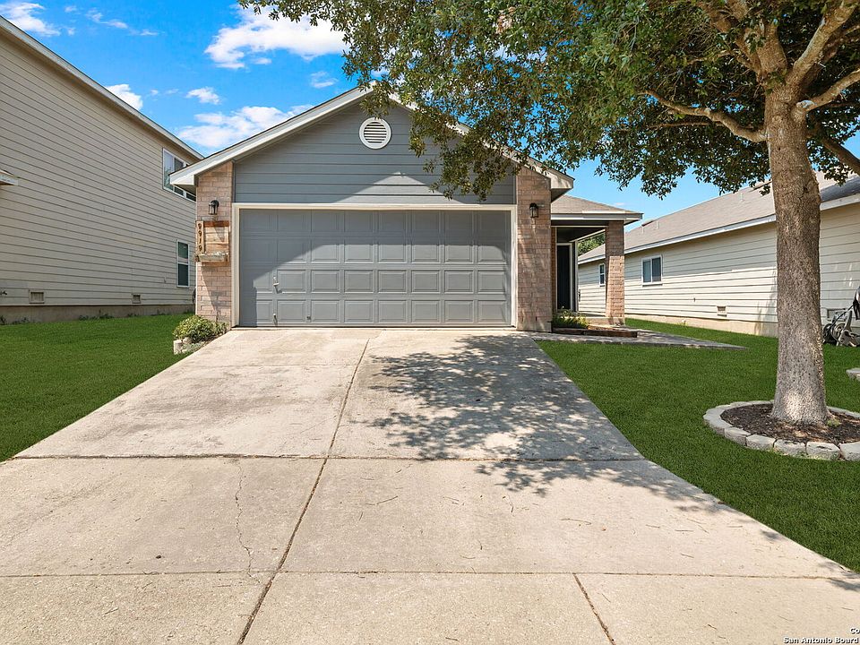 1st image of 9919 WOODLAND PINES