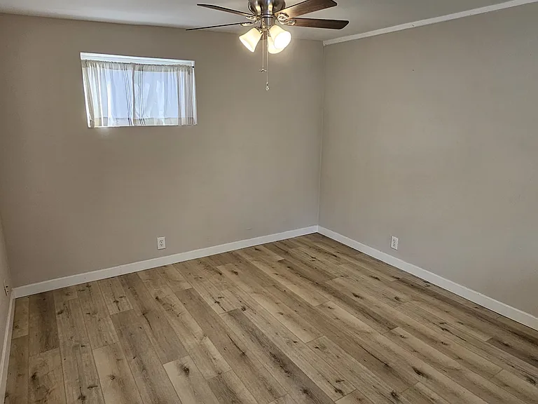 209 W Linden Ave — Photo 11