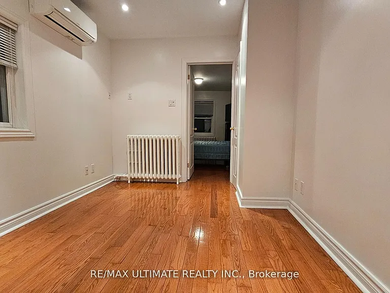 389 Westmoreland Ave N #2 — Photo 3
