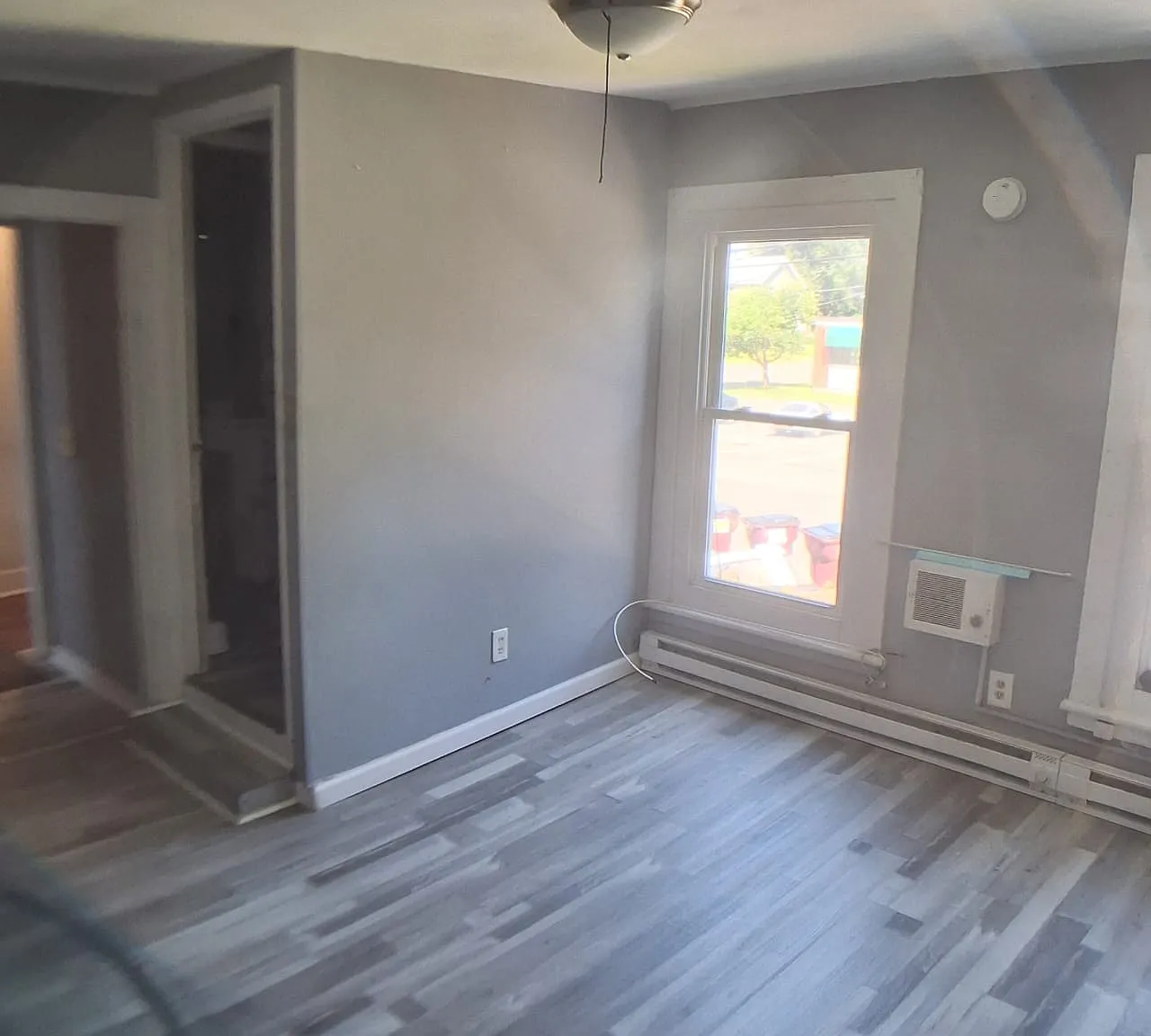 Studio, 4998 sqft, $995 — Photo 3