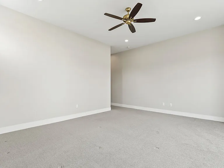 7820 W Cardinal Dr — Photo 17