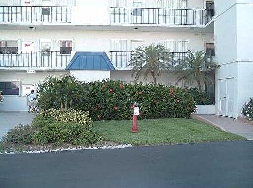 5th image of 5159 N A1a APT 211