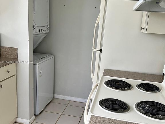 5th image of 800 Independence Dr #800D