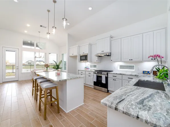 4603 Vaughan Way, Iowa Colony, TX 77583