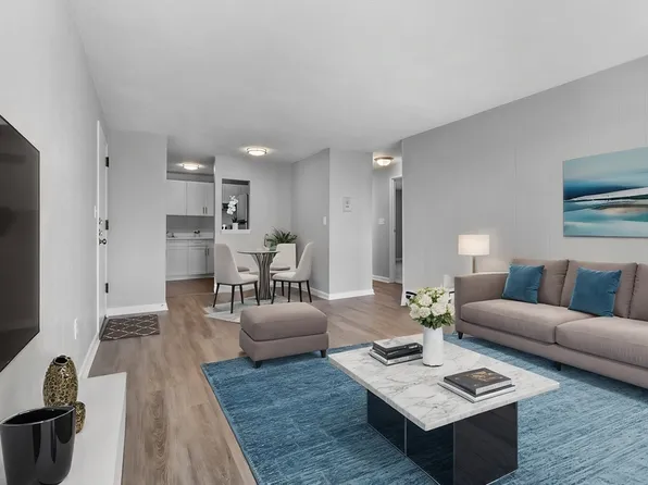 7 Park Ave APT 44, Revere, MA 02151