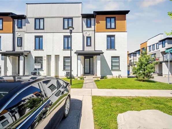 911 Georgetown Dr #911, London North, ON N6H 0J7