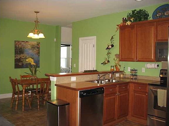 3rd image of 4102 Senegal Ct