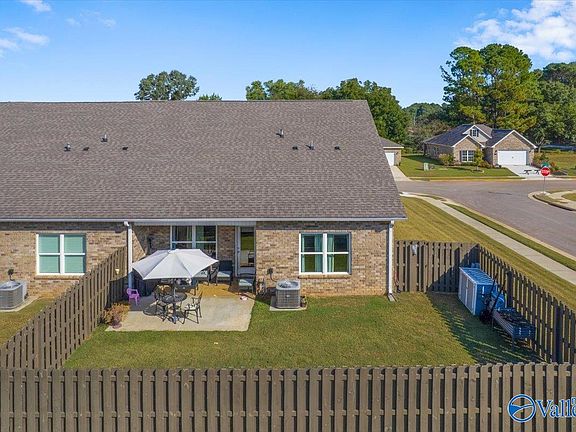 5th image of 3153 Lea Ln SE