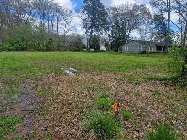 504 Acorn Ln, Dover, DE 19901