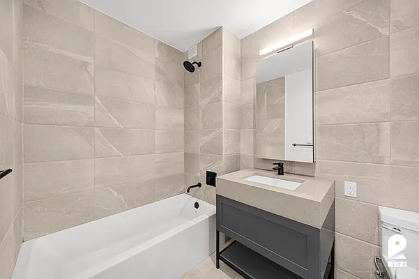 Rented by REZI | media 48