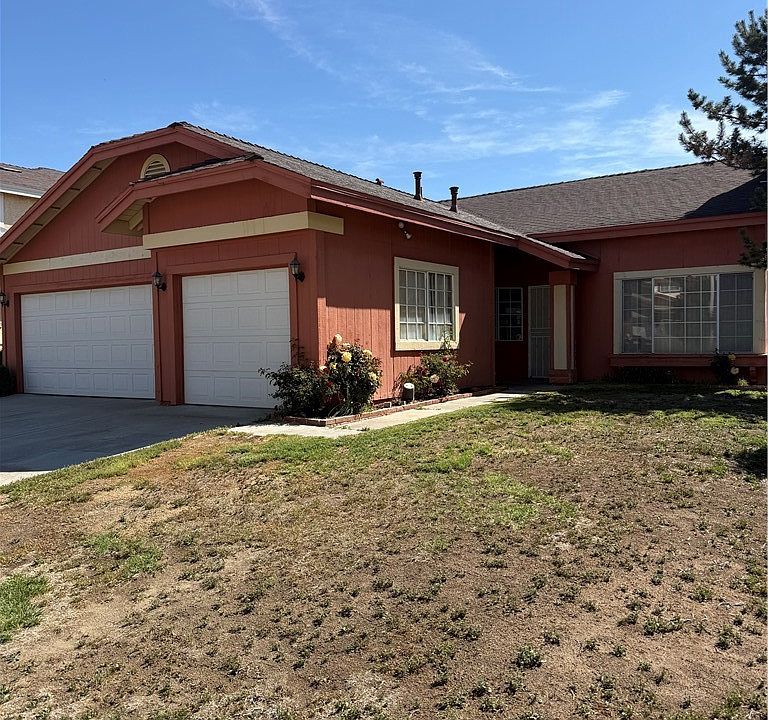 1st image of 43644 Serenity Ct
