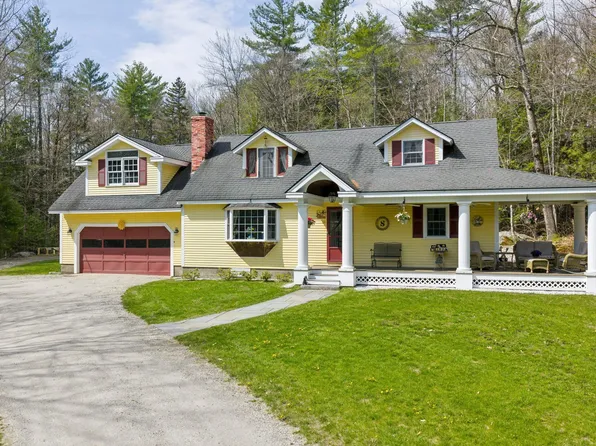 66 Sparrowhawk Road, New London, NH 03257