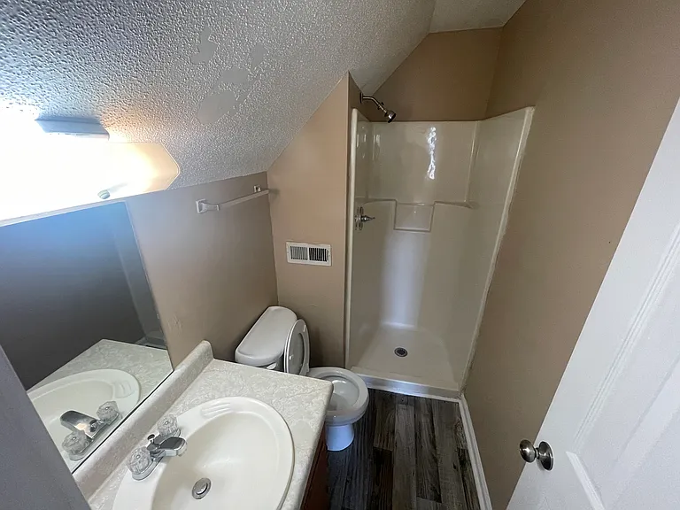 204 Jim Thorpe Dr — Photo 8
