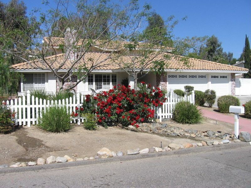 1st image of 1780 Laurel Canyon Way